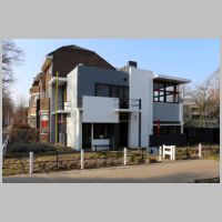 Rietveld Schröderhuis, Utrecht, photo Sailko, Wikipedia.jpg